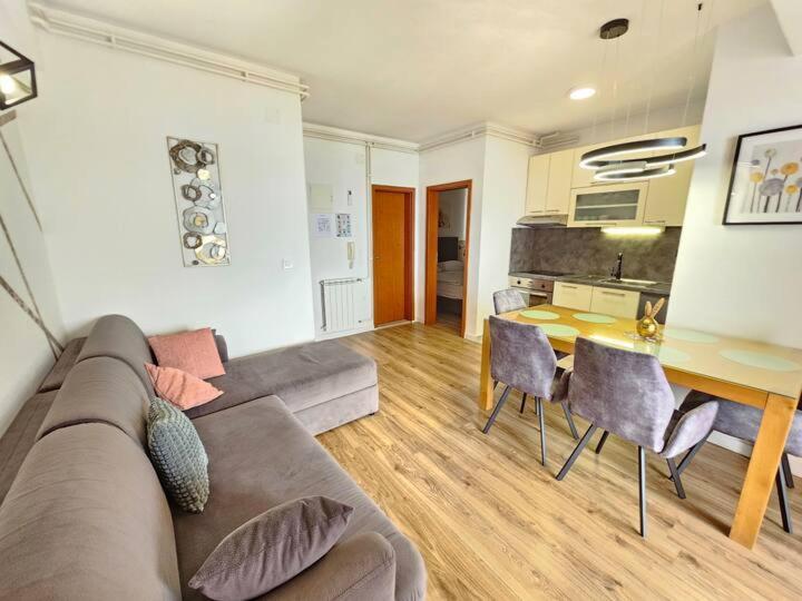 Apartments Amari Starigrad Paklenica Exterior photo