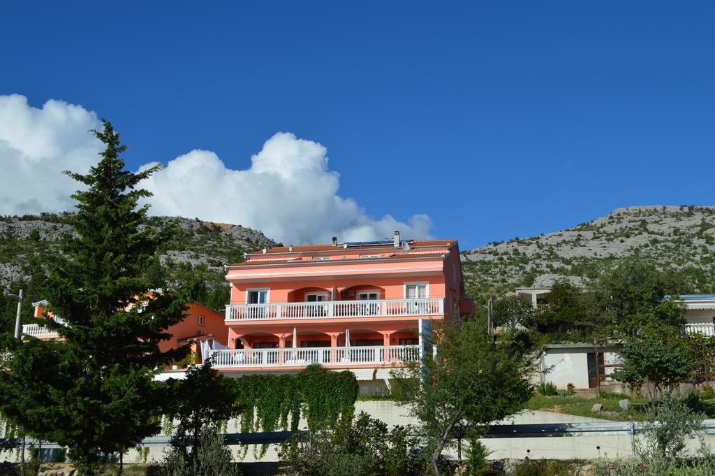 Apartments Amari Starigrad Paklenica Exterior photo